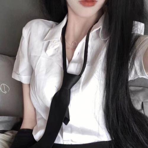 秦小姐，缘来是你